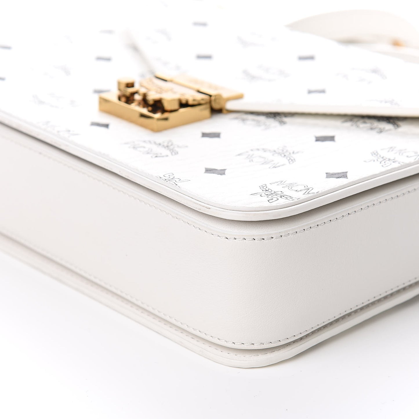 Visetos Medium Patricia Satchel White