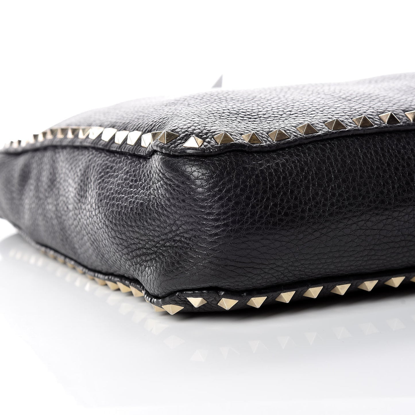 Pebbled Calfskin Large Rockstud Flip-Lock Messenger Bag Black