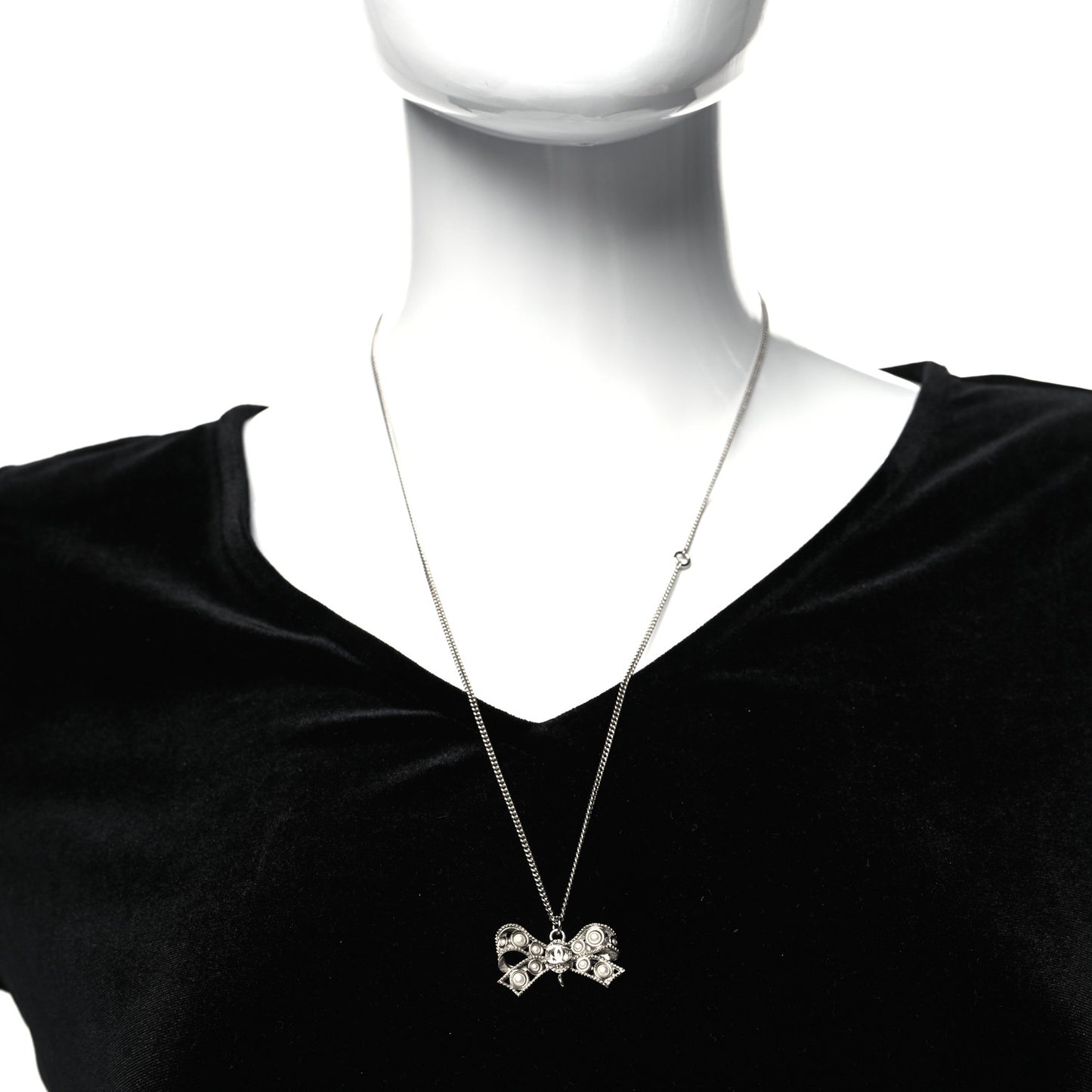 Crystal Pearl CC Bow Anchor Necklace Silver