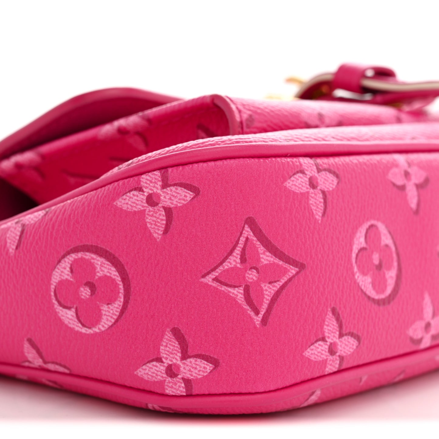Monogram Fall For You Maxi Multi Pochette Accessories Fuchsia