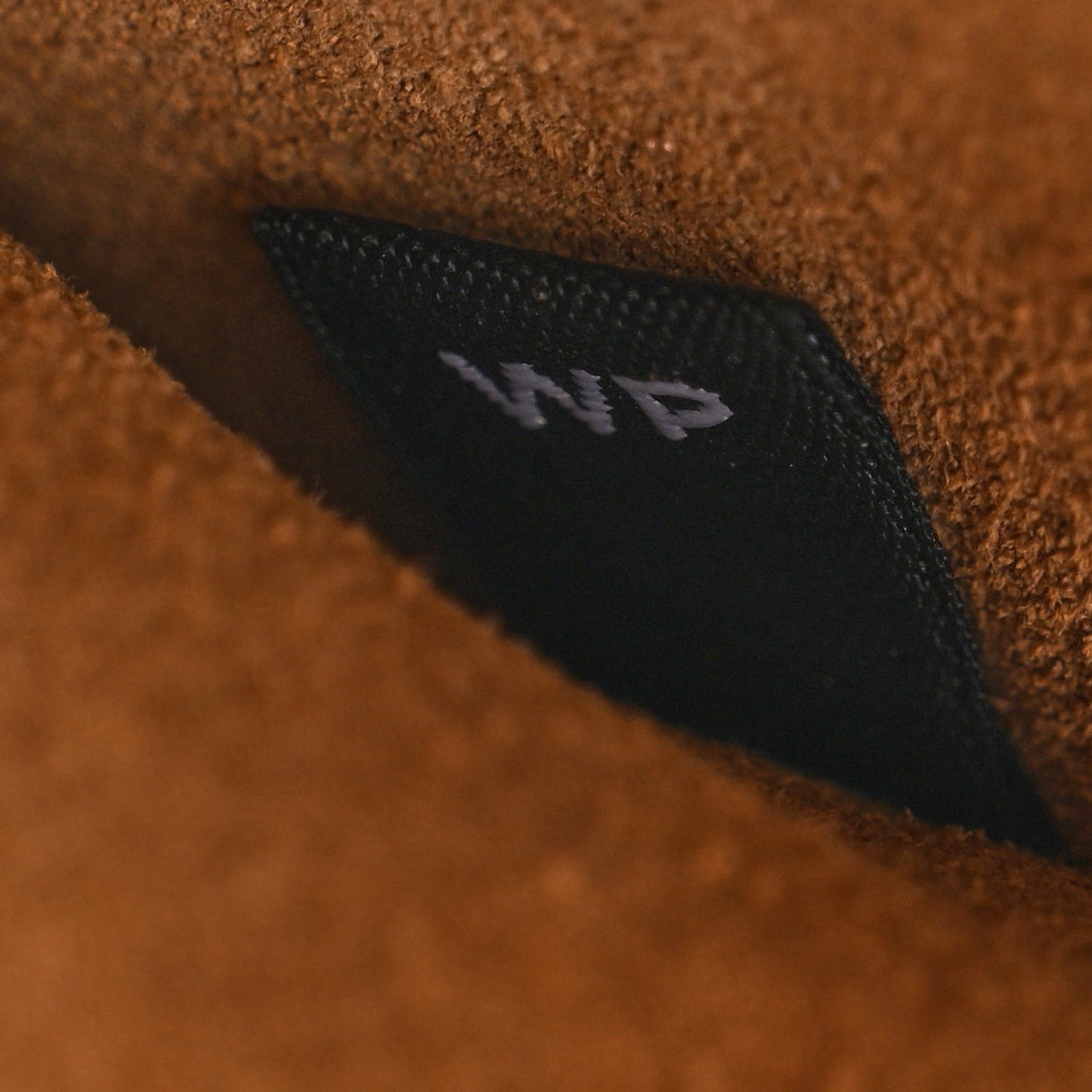 Smooth Calfskin Stud Iris Tote Teak