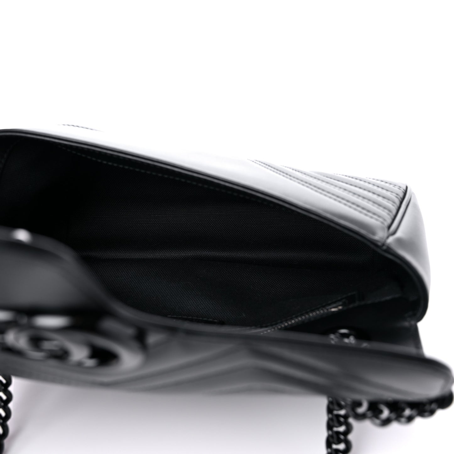 Calfskin Matelasse Monochrome Small GG Marmont Shoulder Bag Black