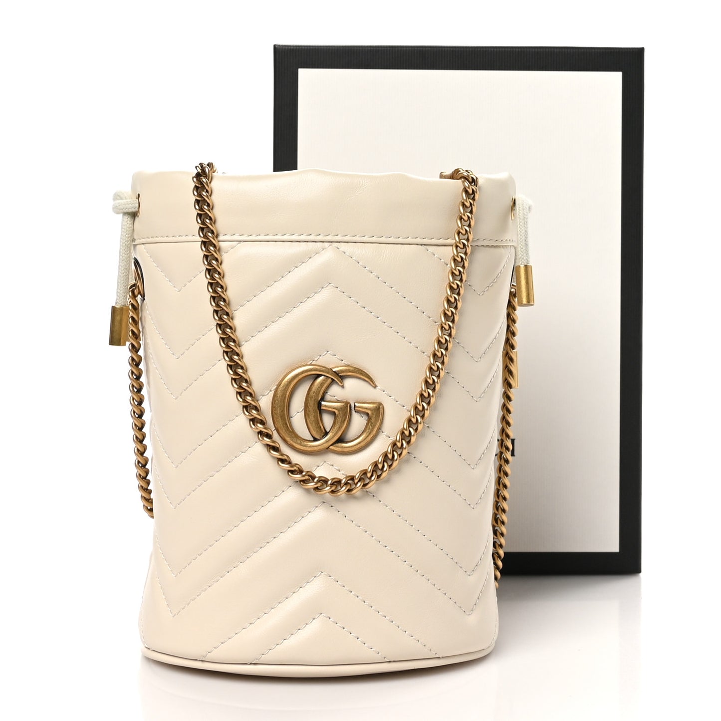 Calfskin Matelasse Mini GG Marmont 2.0 Bucket Bag White