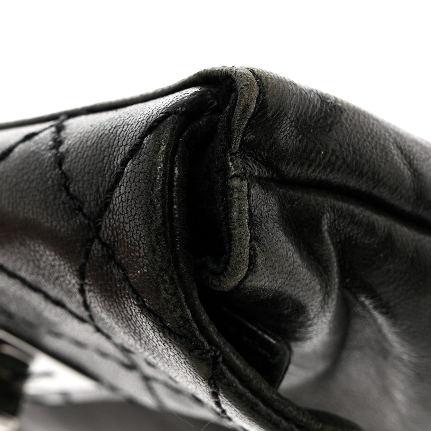 Chanel Lambskin Quilted 2.55 Reissue Pouch Black 9 of 12