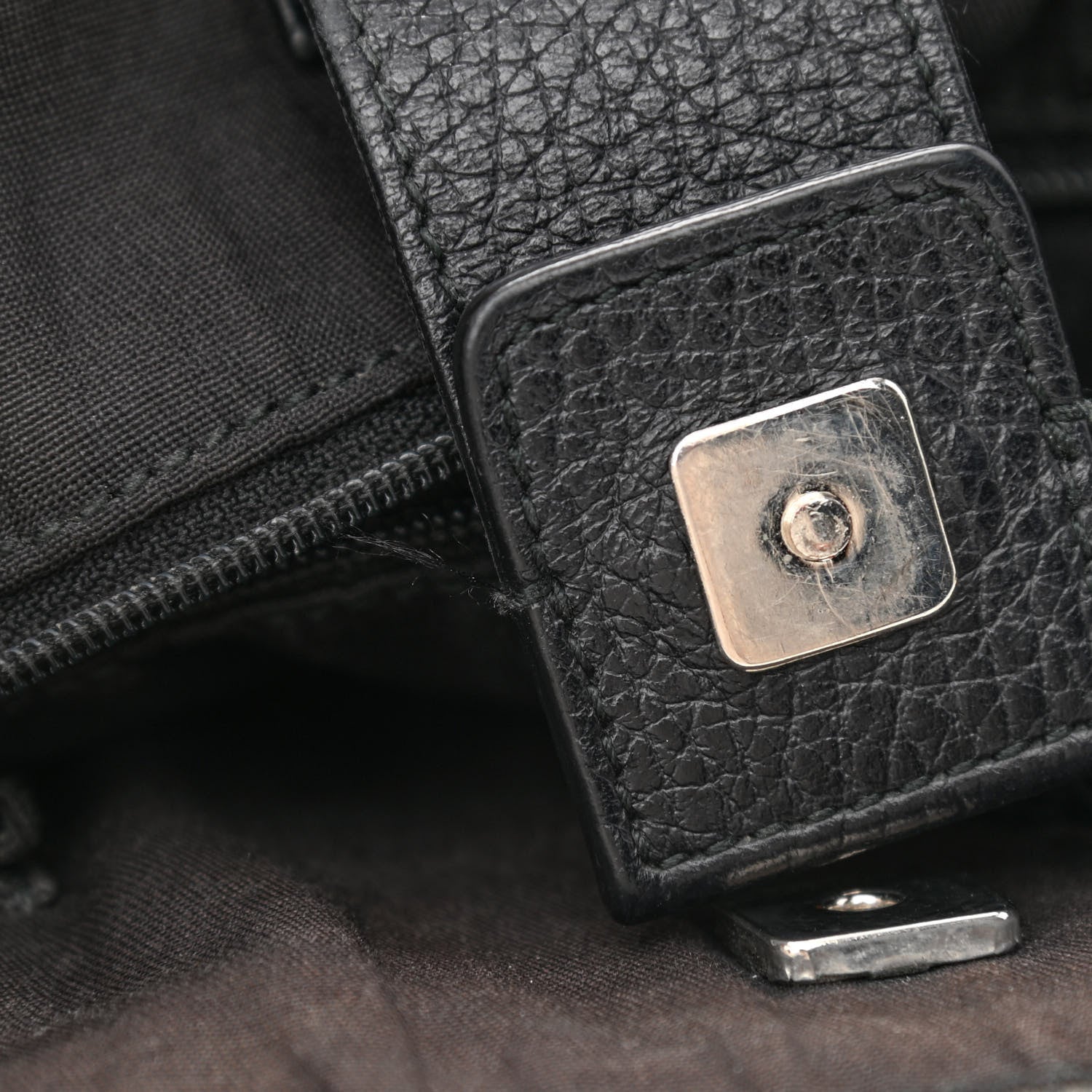Gucci Pebbled Calfskin Medium Abbey Convertible Tote Black 16 of 17