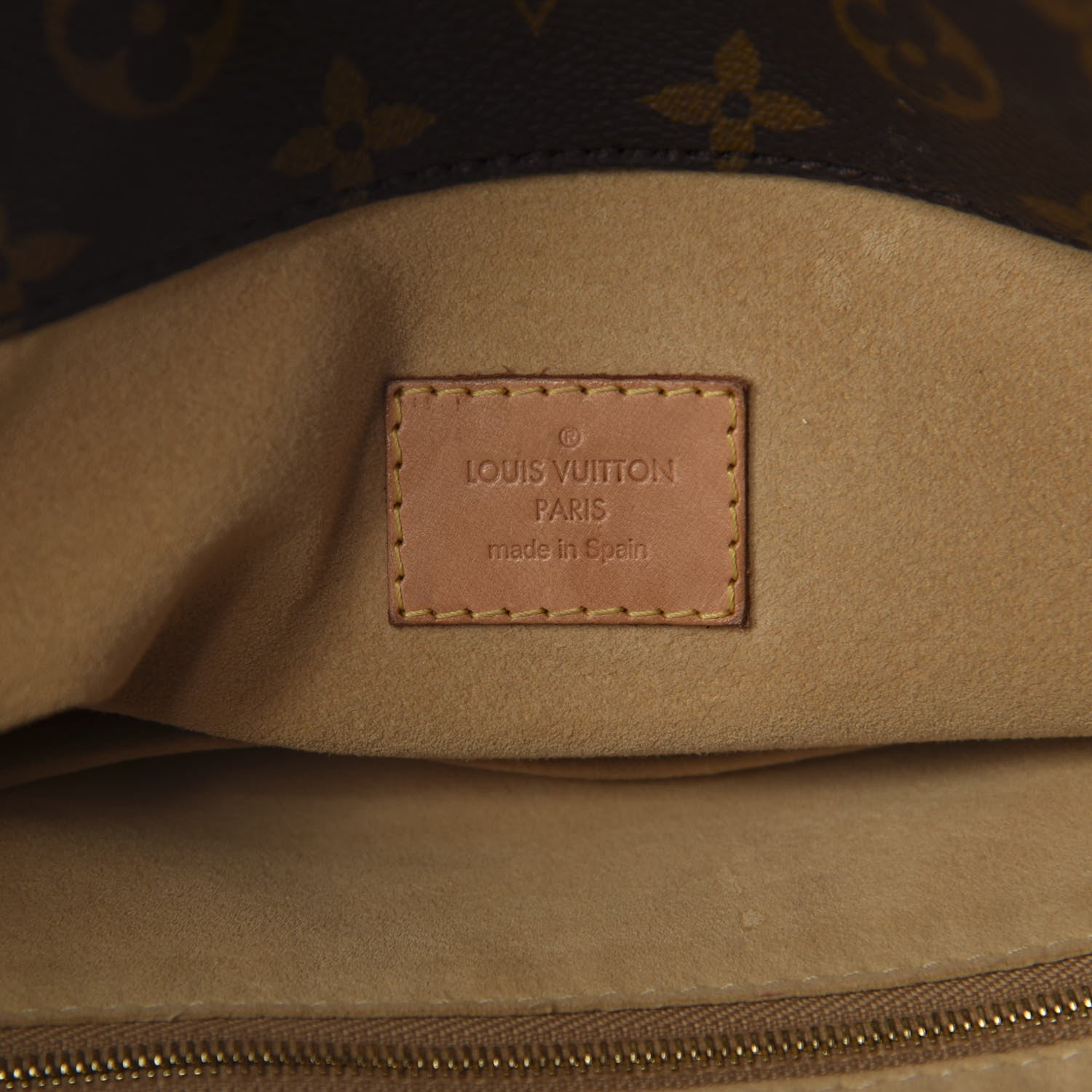 Louis Vuitton Monogram Artsy MM 12 of 14