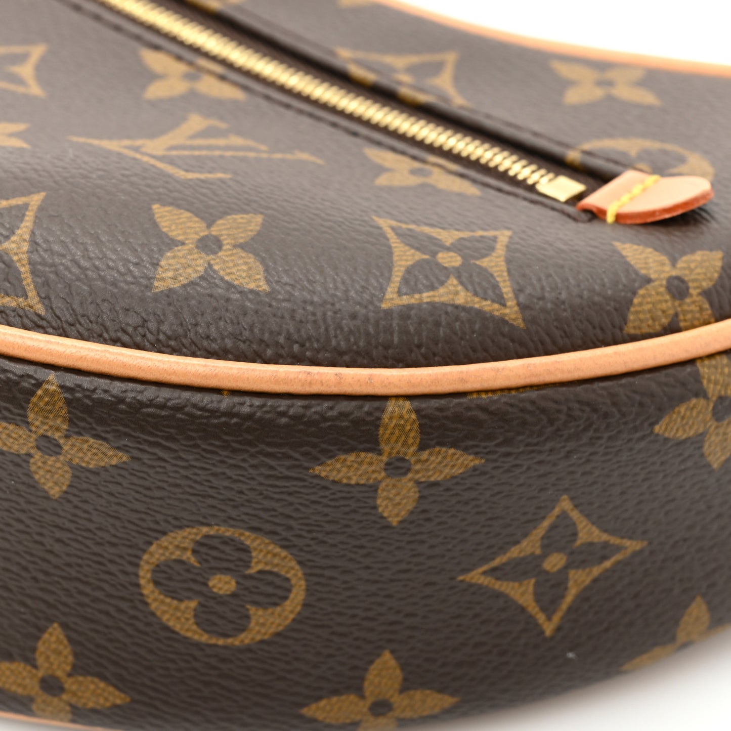 Monogram Loop