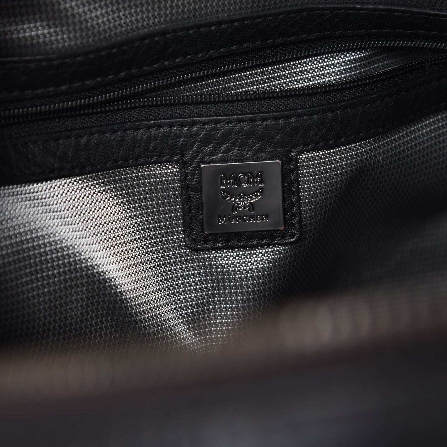Visetos Medium Side Studs Stark Backpack Black