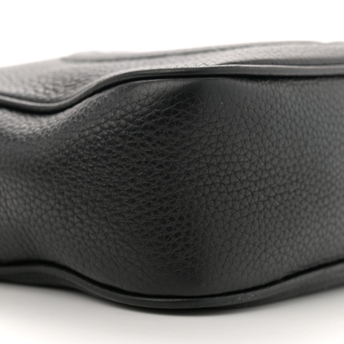 Pebbled Calfskin Small Soho Disco Bag Black