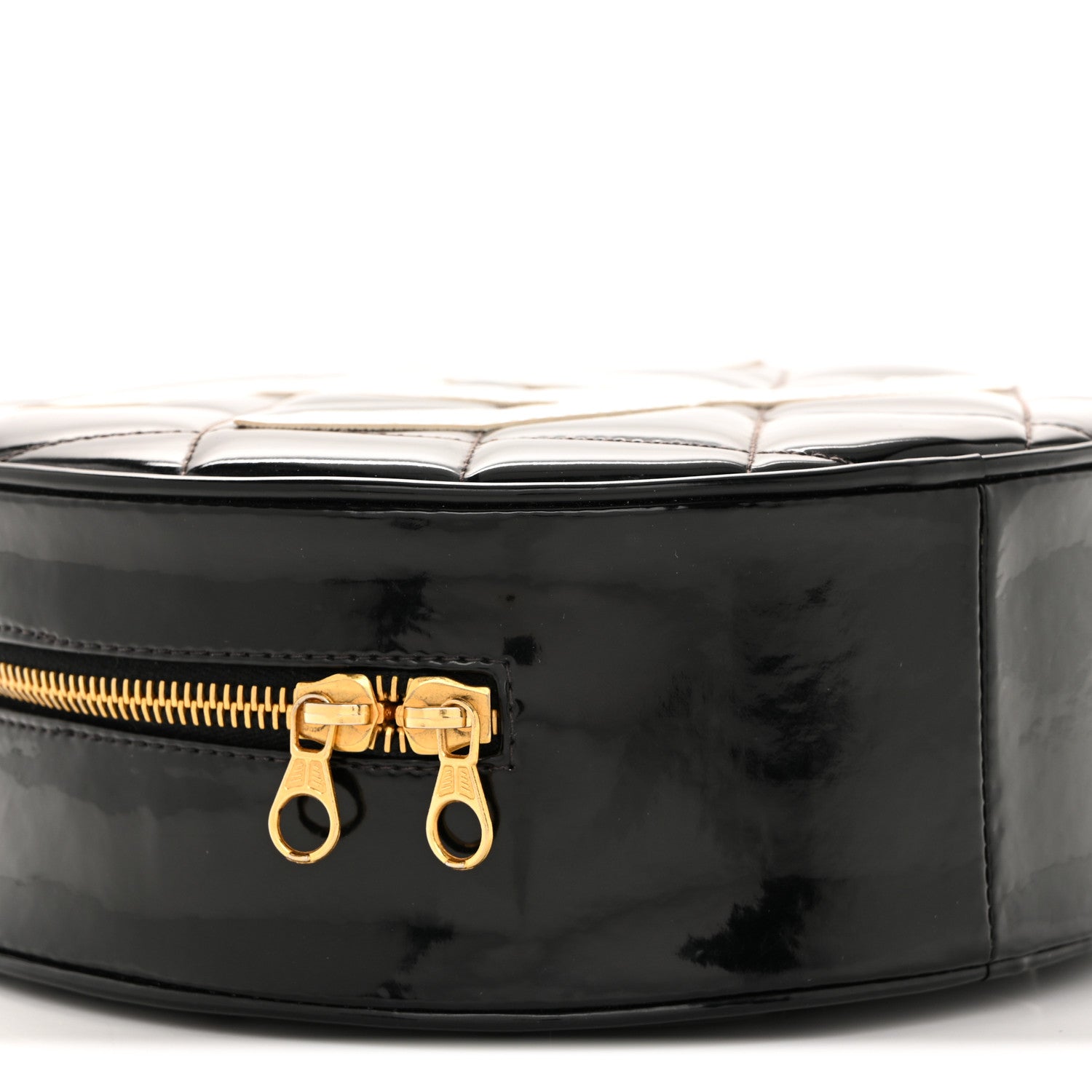 Chanel Patent CC Round Vanity Case Black 10 of 13