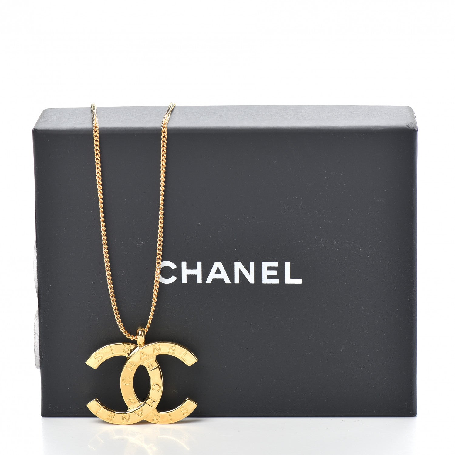Chanel Metal CC Paris Button Necklace Gold 6 of 6