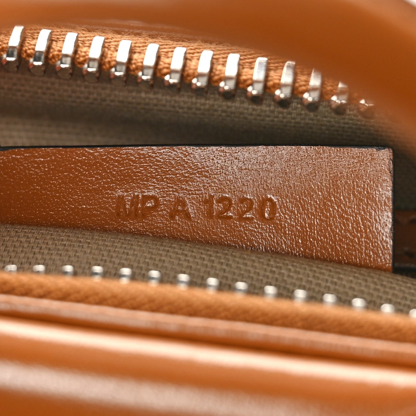 Shiny Lord Calfskin Mini Antigona Camel