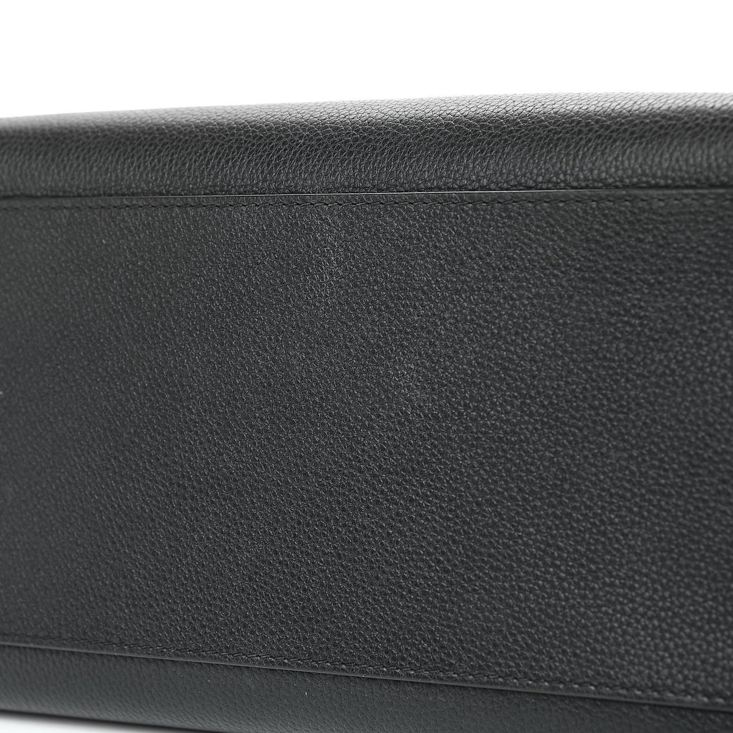 Calfskin Studded City Steamer MM Black