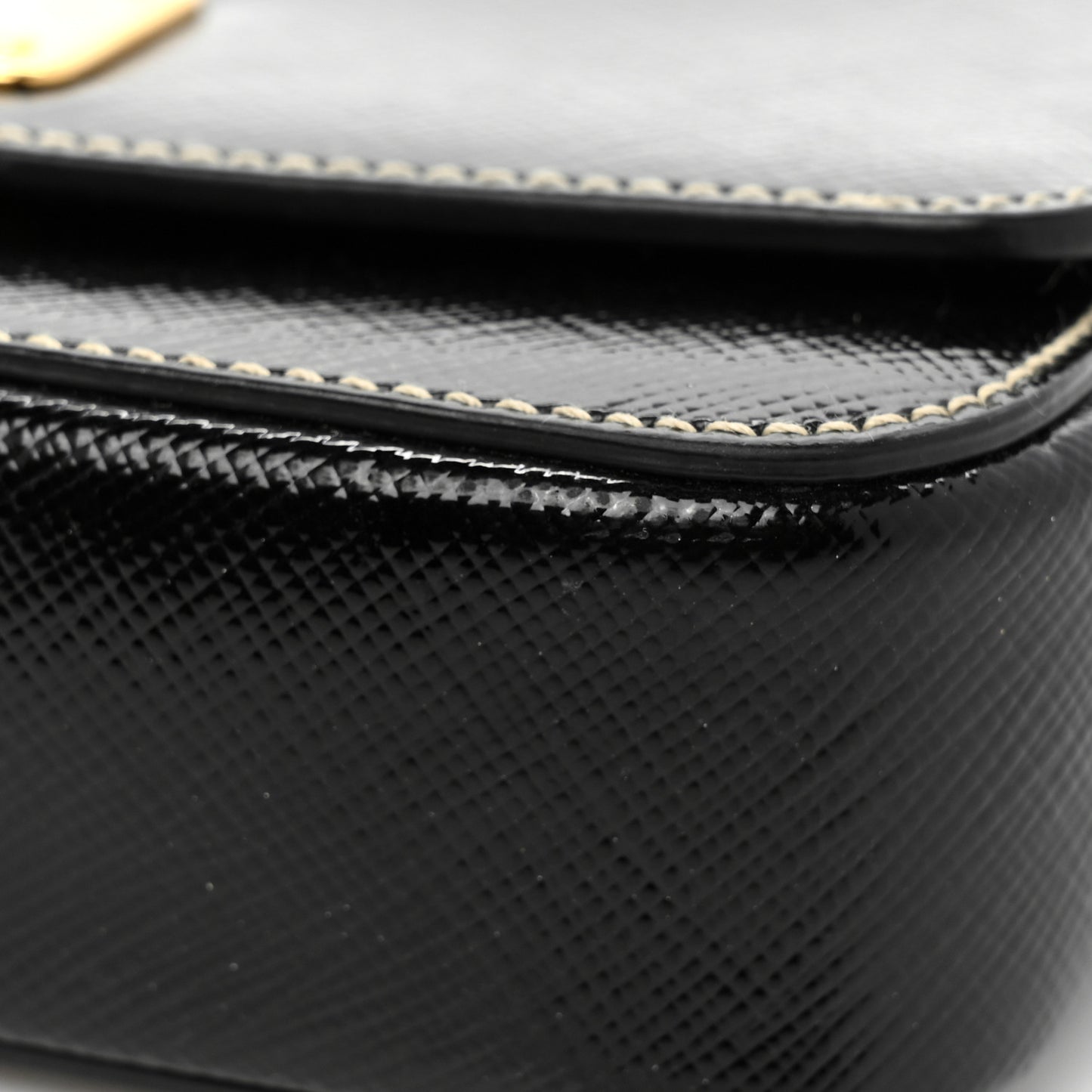 Saffiano Vernice Turnlock Convertible Shoulder Bag Black