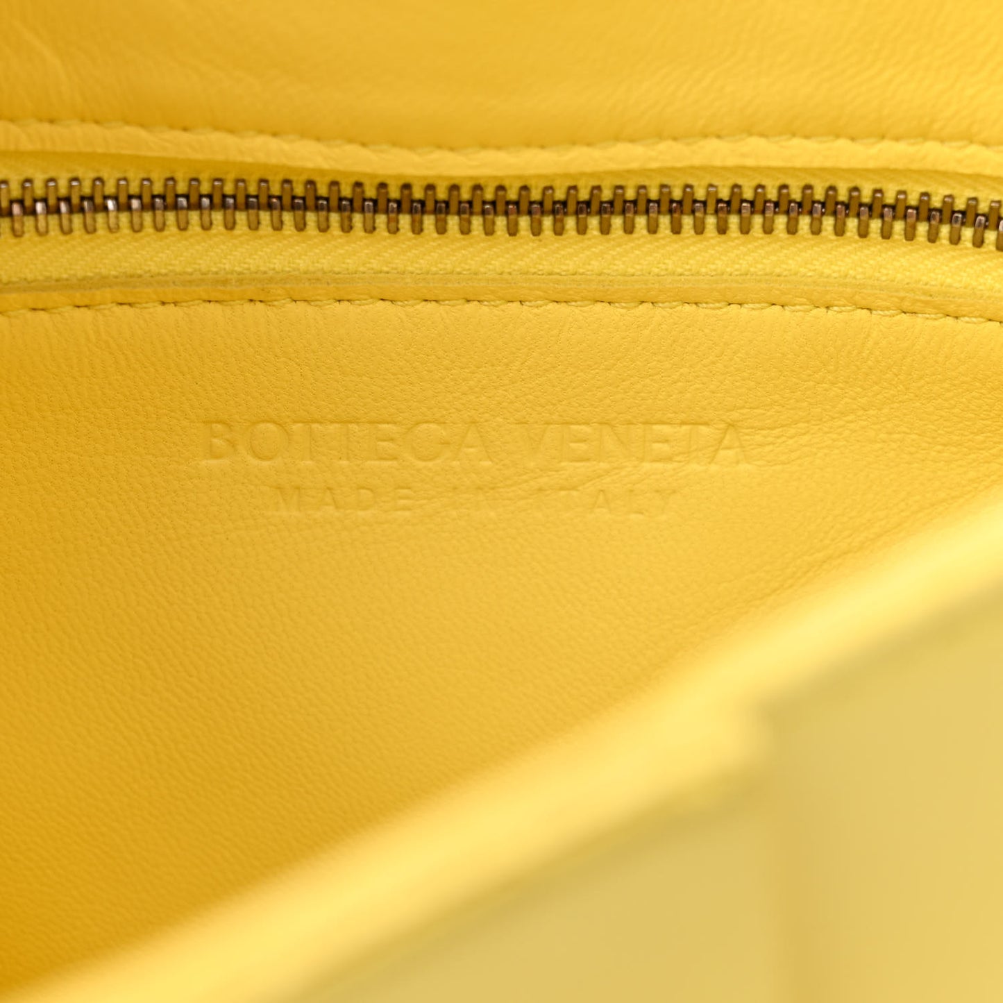 Nappa Maxi Intreccio Cassette Bag Lemonade