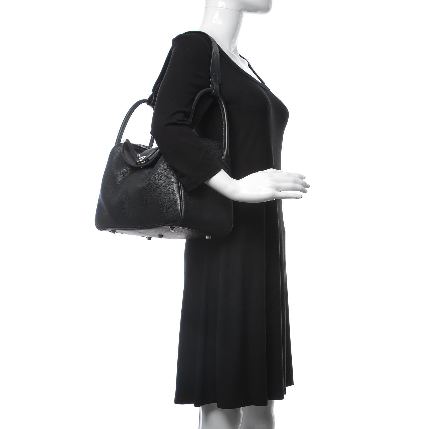 Hermes Taurillon Clemence Lindy 30 Black 2 of 12