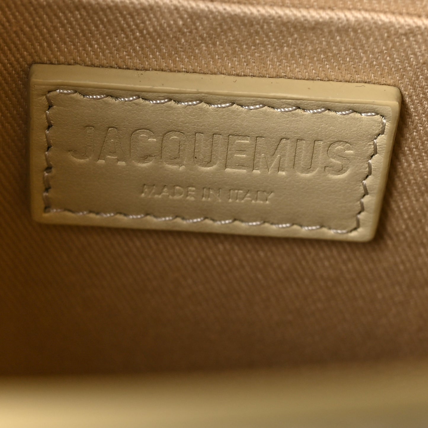 Smooth Calfskin Le Grand Chiquito Ivory