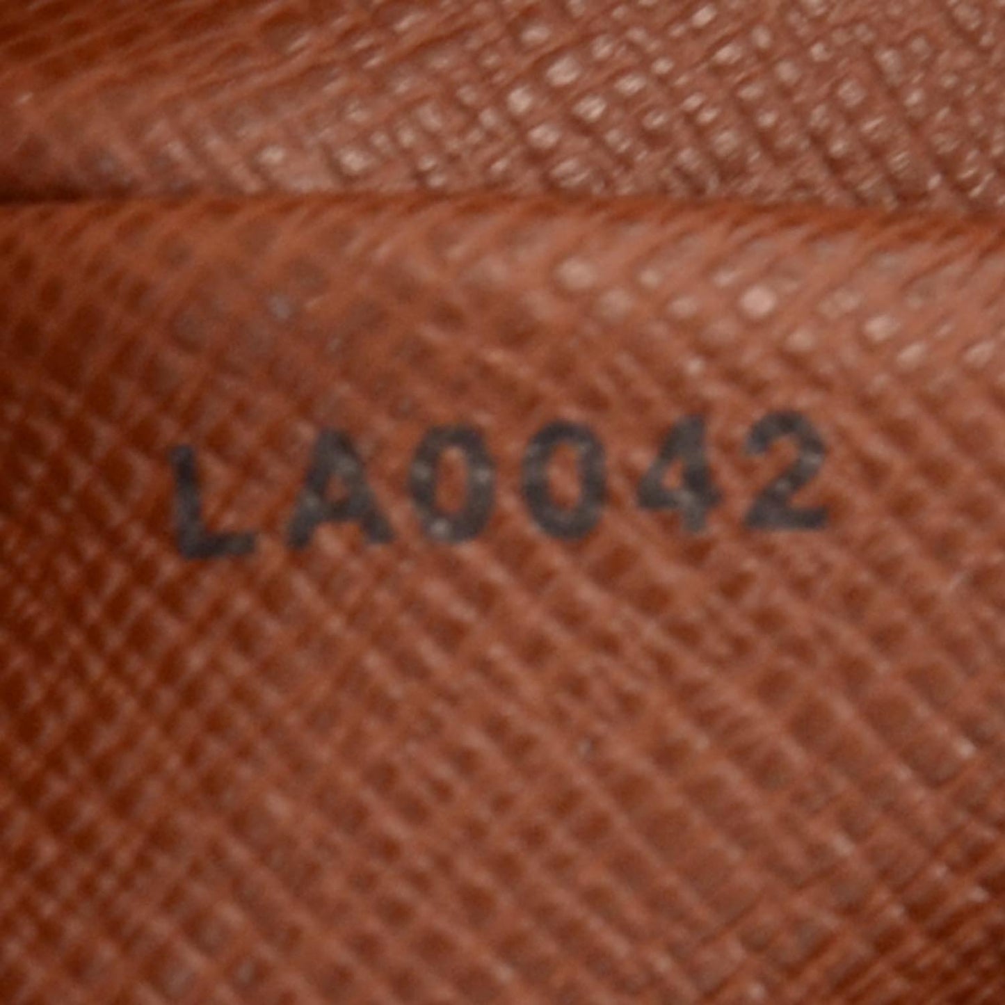 Monogram Boulogne 30
