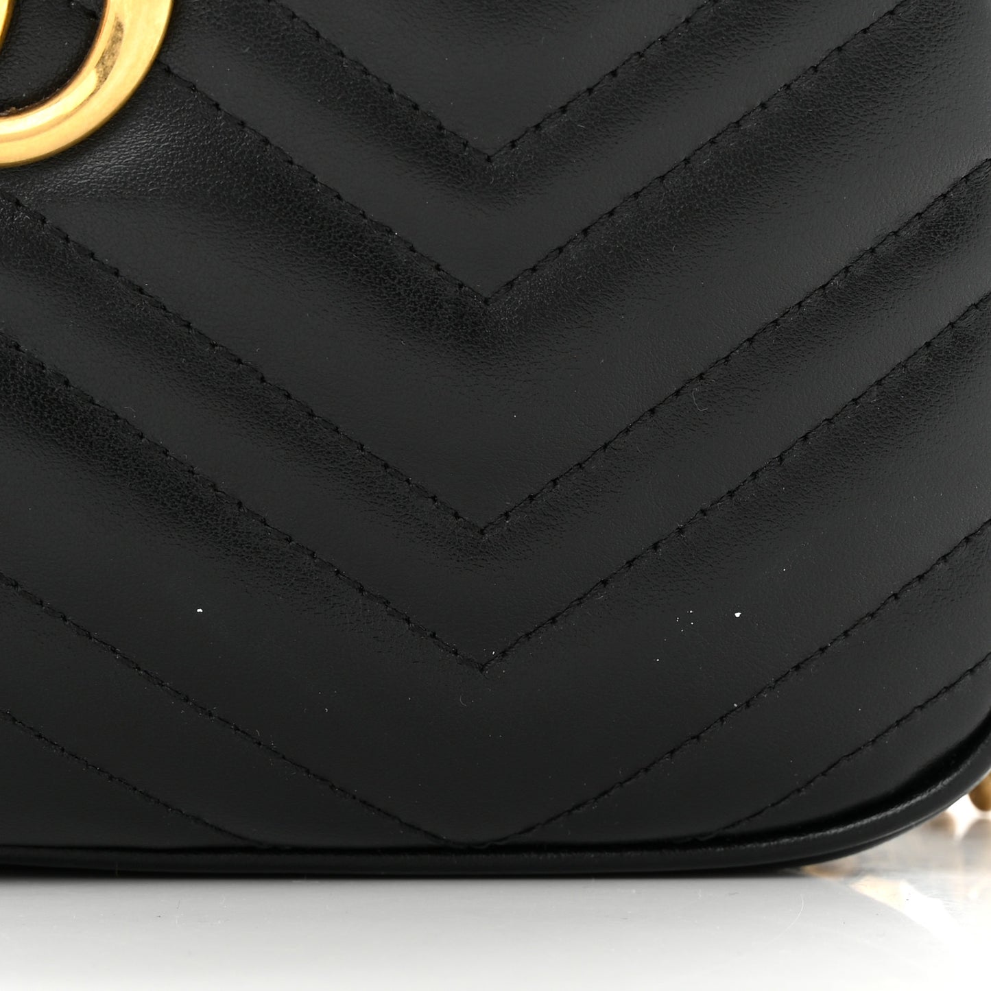 Calfskin Matelasse Small GG Marmont Chain Shoulder Bag Black