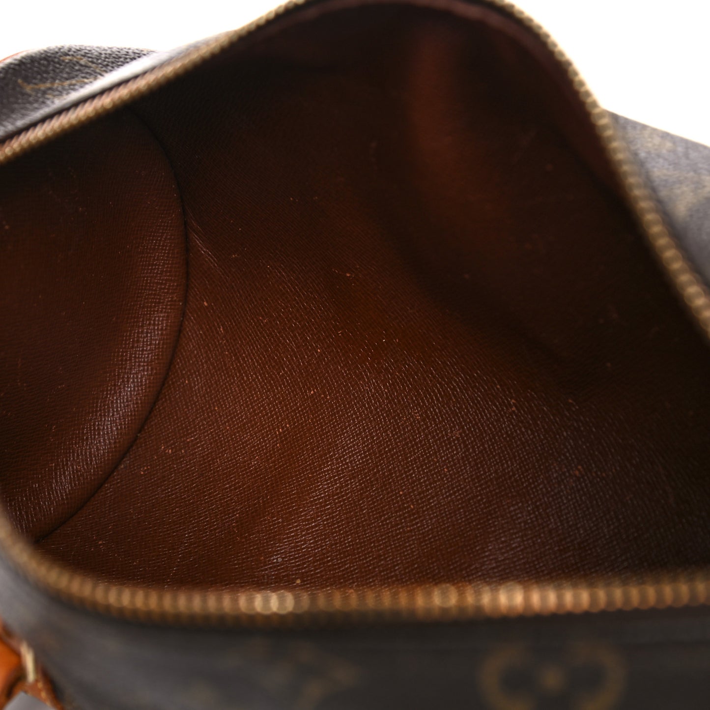 Monogram Papillon 26
