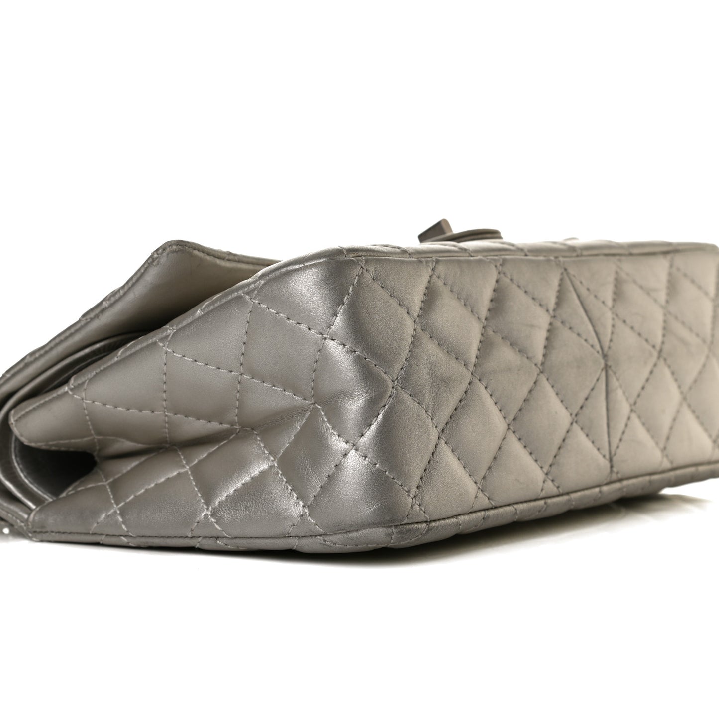 Metallic Aged Calfskin Quilted 2.55 Reissue 226 Flap Silver