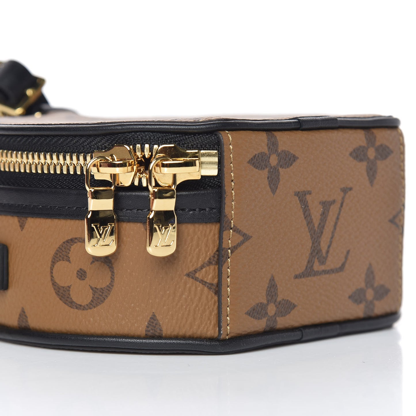 Reverse Monogram Mini Boite Chapeau