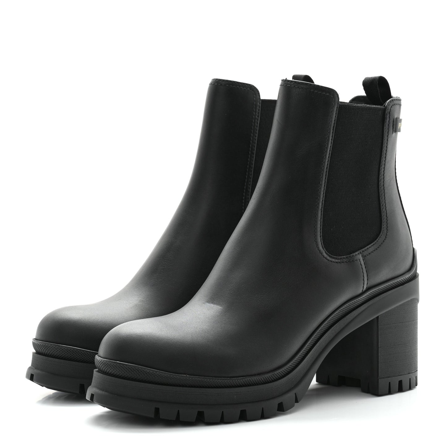 Vitello Montana Lug Sole Chelsea 55mm Boots 40 Black
