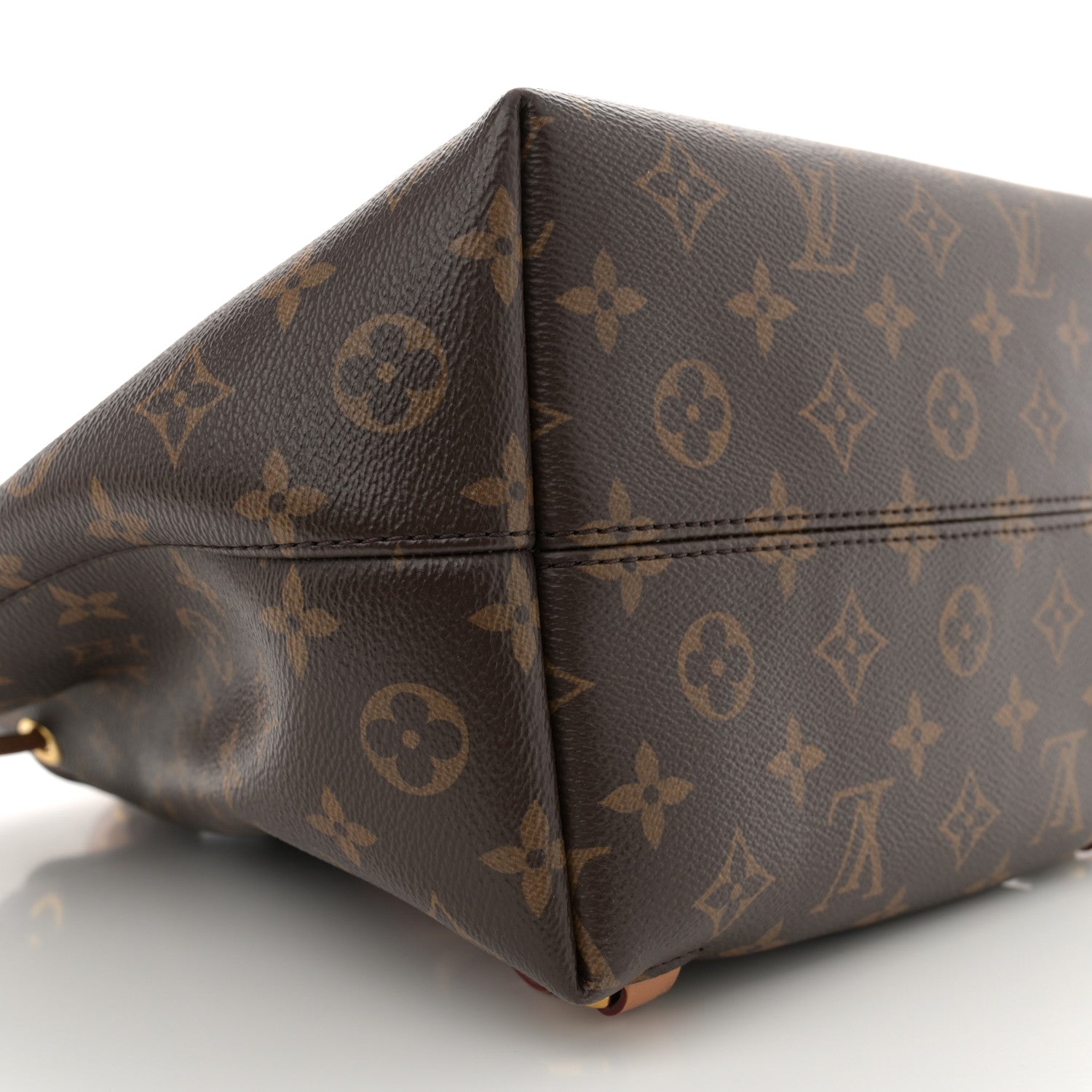 Louis Vuitton Monogram Montsouris PM 8 of 11