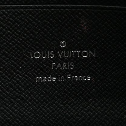 Louis Vuitton Monogram Eclipse Discovery Pochette 6 of 7