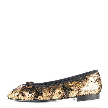 Chanel Metallic Suede CC Cap Toe Ballerina Flats 35 Gold Black 1 of 9