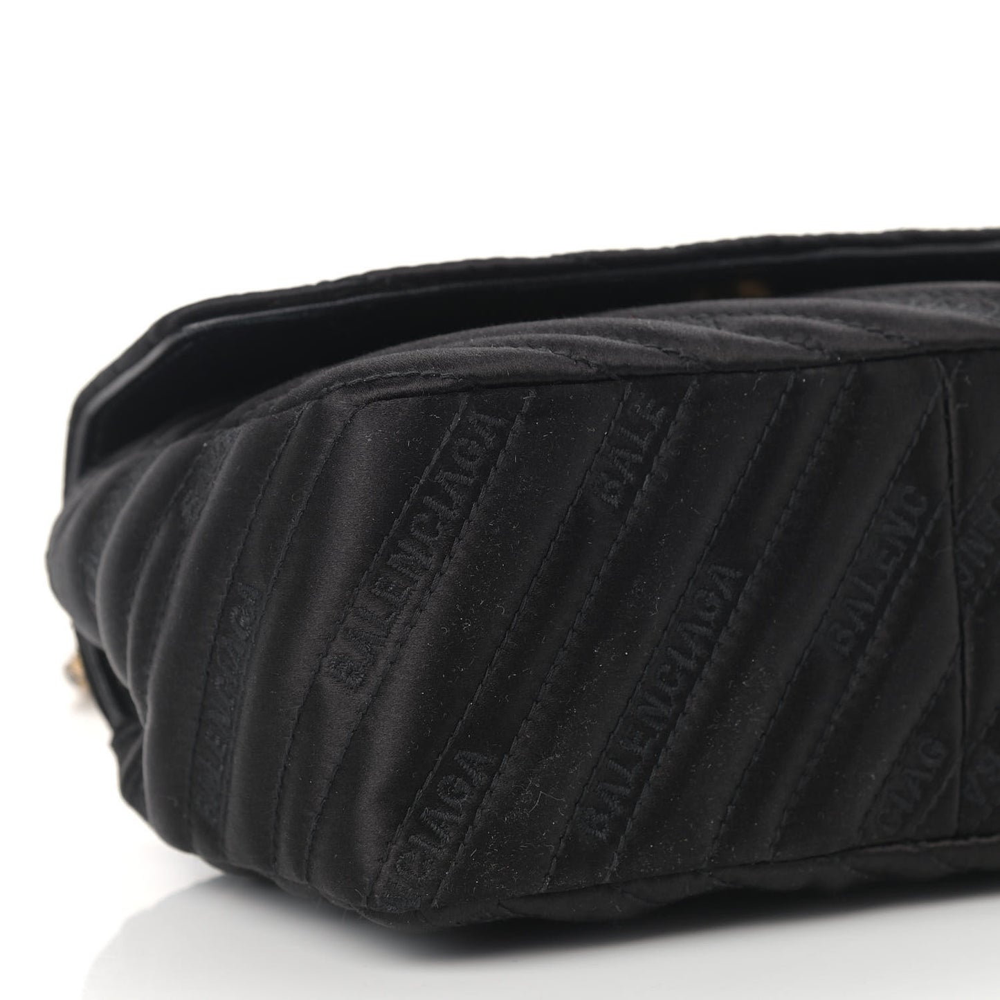 Satin Jacquard Logo Matelasse S BB Round Shoulder Bag Black
