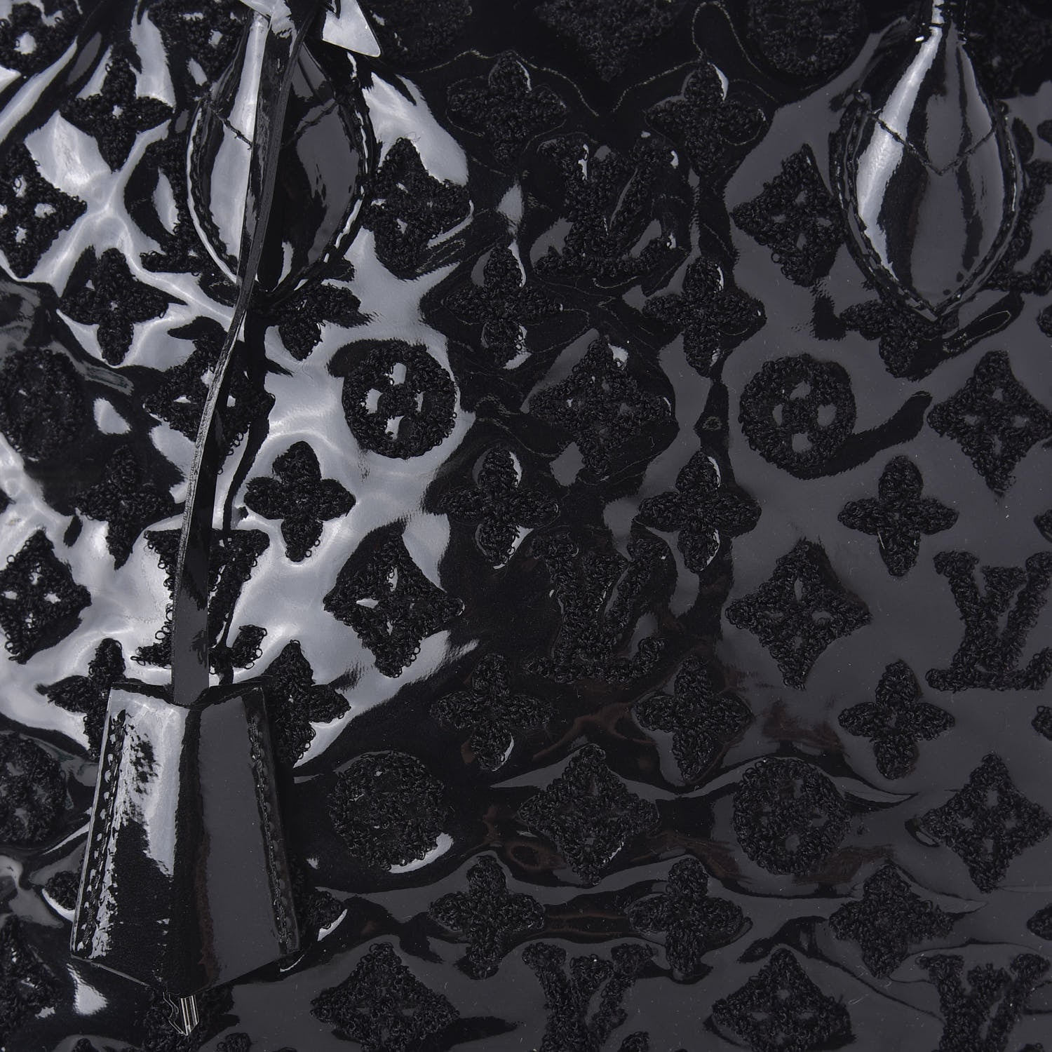 Louis Vuitton Patent Lambskin Fascination Lockit Vert Fonce 9 of 9