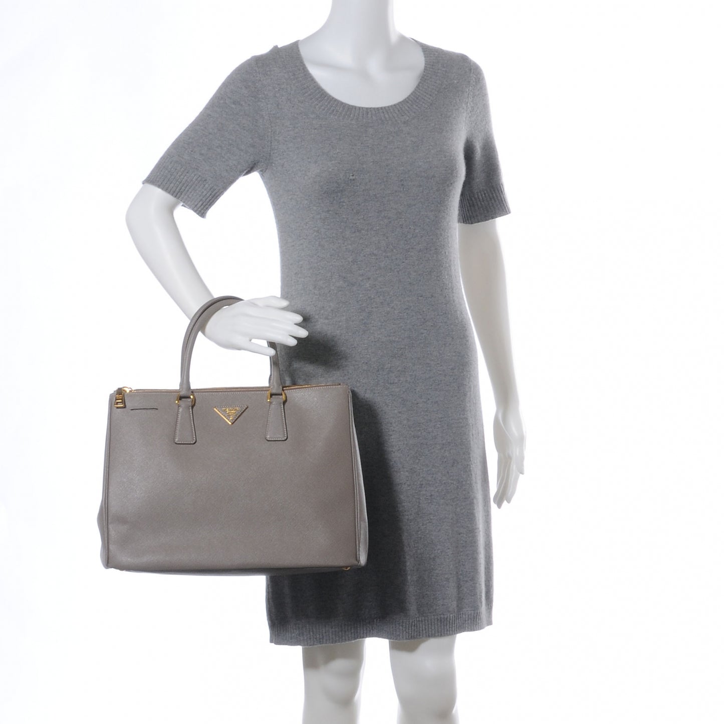 Saffiano Lux Tote Argilla