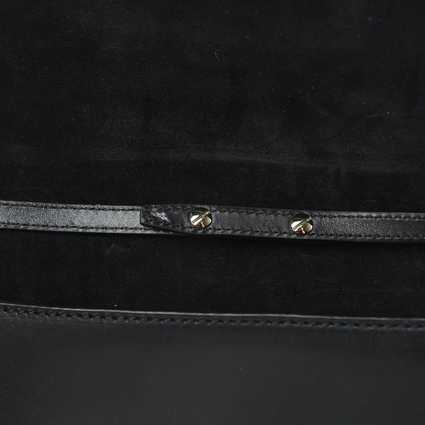 Vitello Demilune Chain Clutch Black
