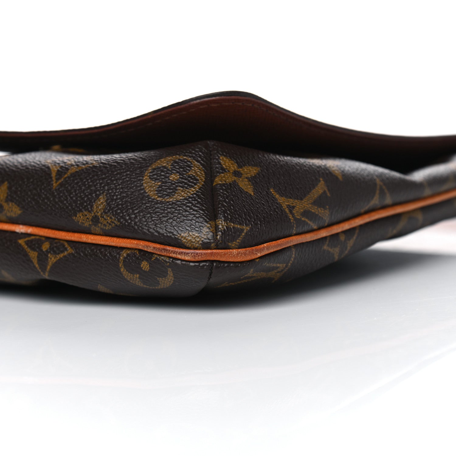 Louis Vuitton Monogram Musette Salsa 8 of 13