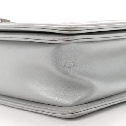 Chanel Metallic Calfskin Quilted New Medium Plexiglass Boy Flap Silver 10 of 12