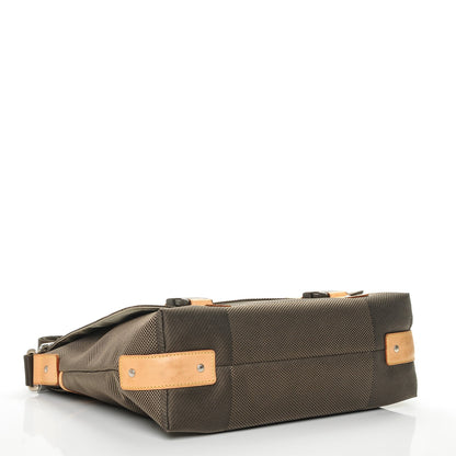 Louis Vuitton Damier Geant Loup Messenger Bag Terre 4 of 7
