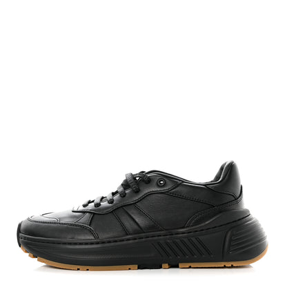 Bottega Veneta Calfskin Mens The Speedster Sneakers 40 Black 1 of 8