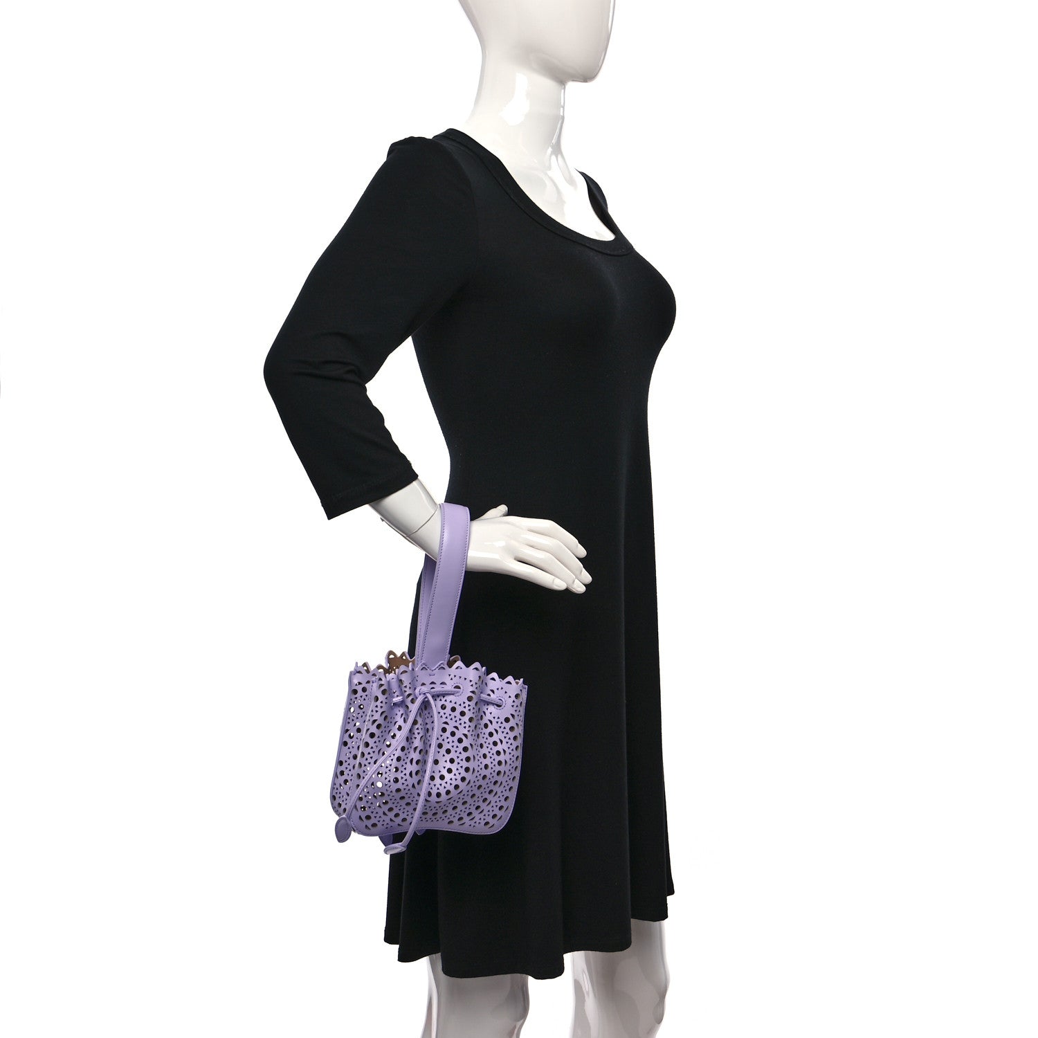 Alaia Lux Calfskin Vienne Rose-Marie 19 Bag Parme Clair 2 of 8