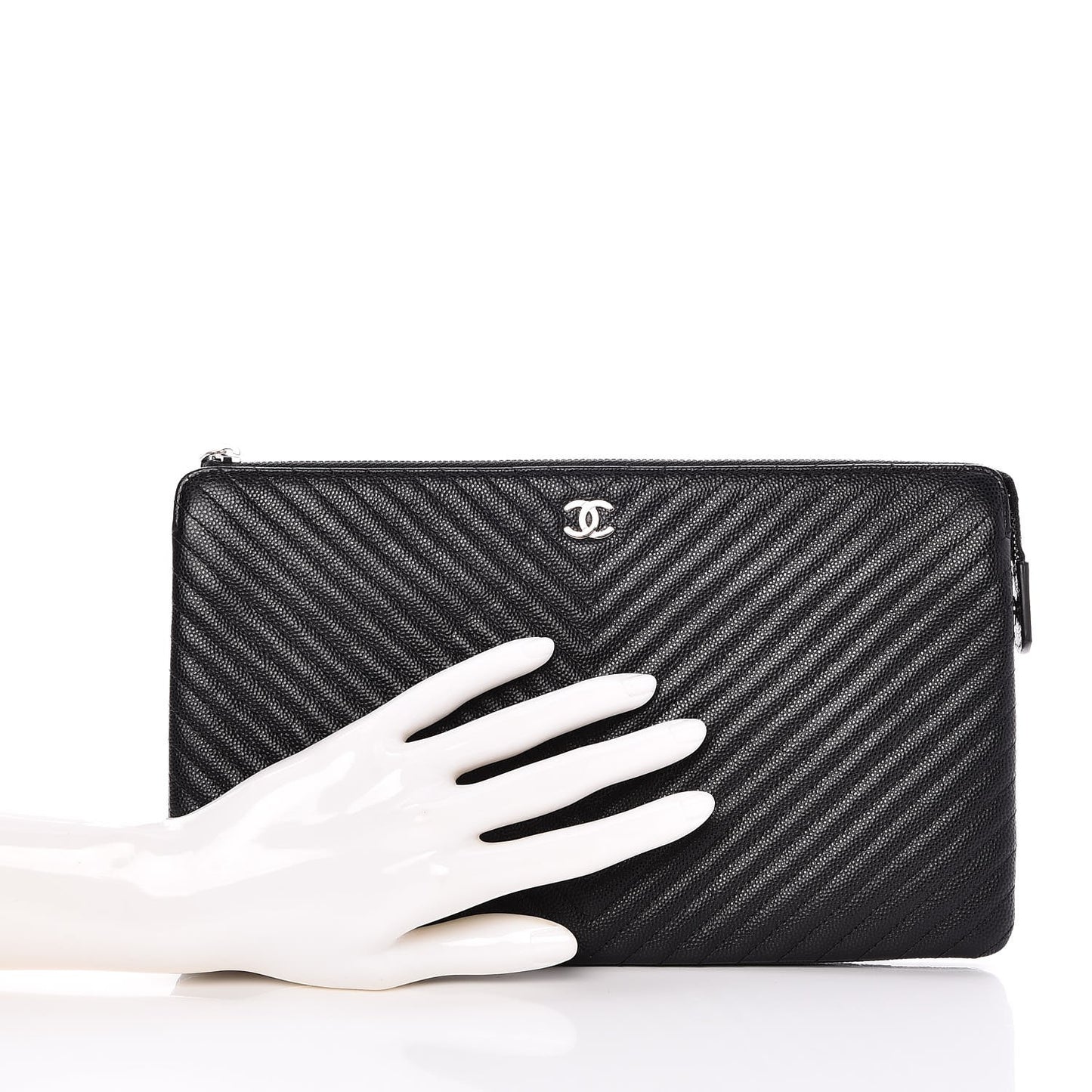 Caviar Chevron Quilted Large Zipped Clutch Black