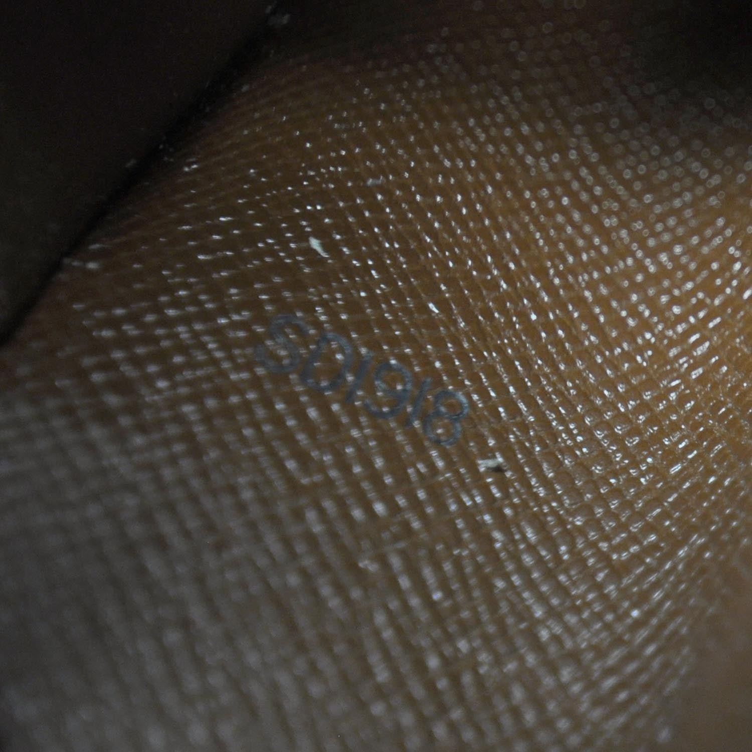 Louis Vuitton Monogram Zipped Passport Agenda Wallet 7 of 7