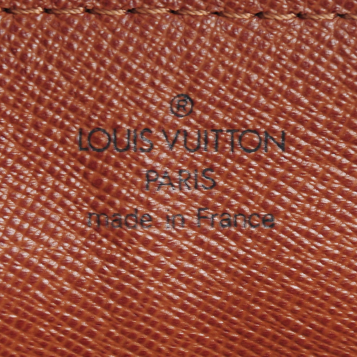 Monogram Papillon 26