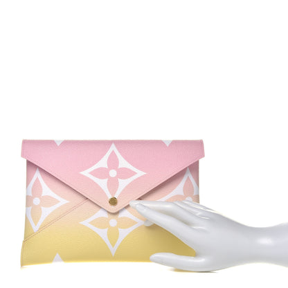 Louis Vuitton Monogram Giant By The Pool Kirigami Pochette Set 2 of 10