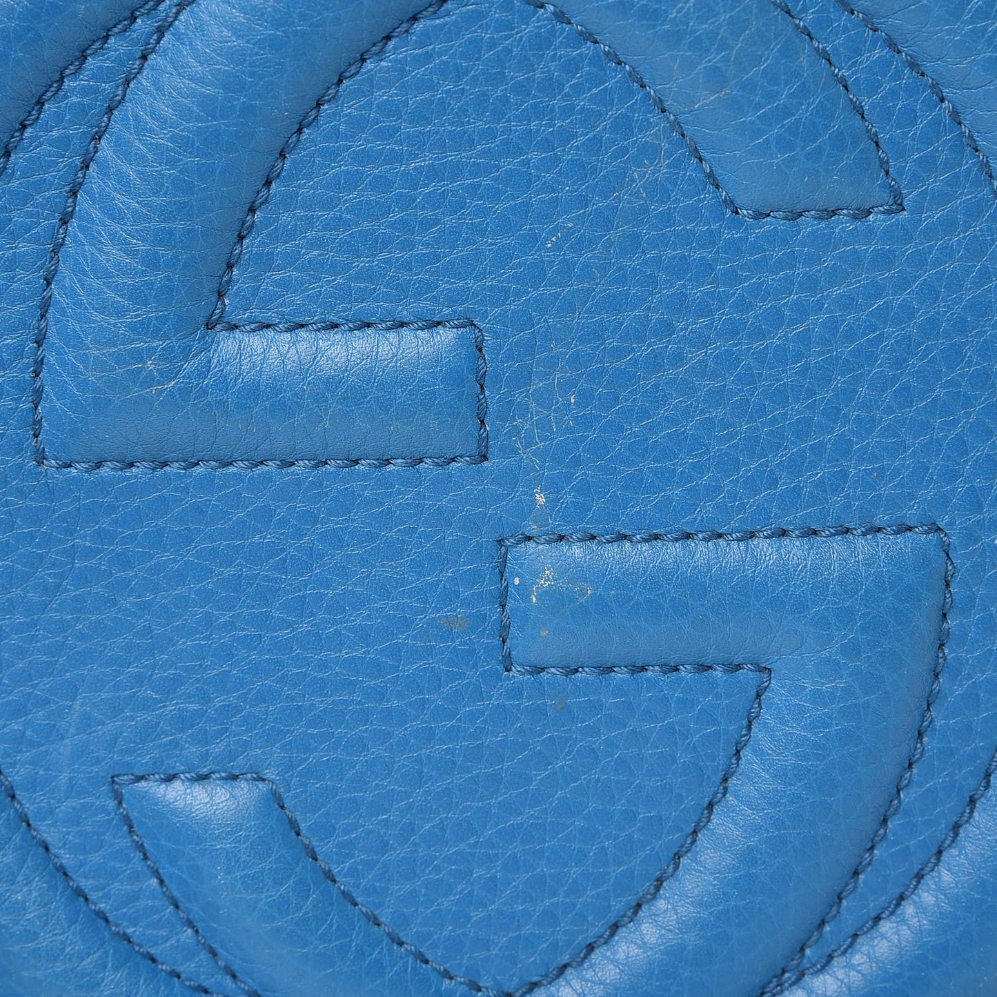 Calfskin Medium Soho Boston Riviera Blue