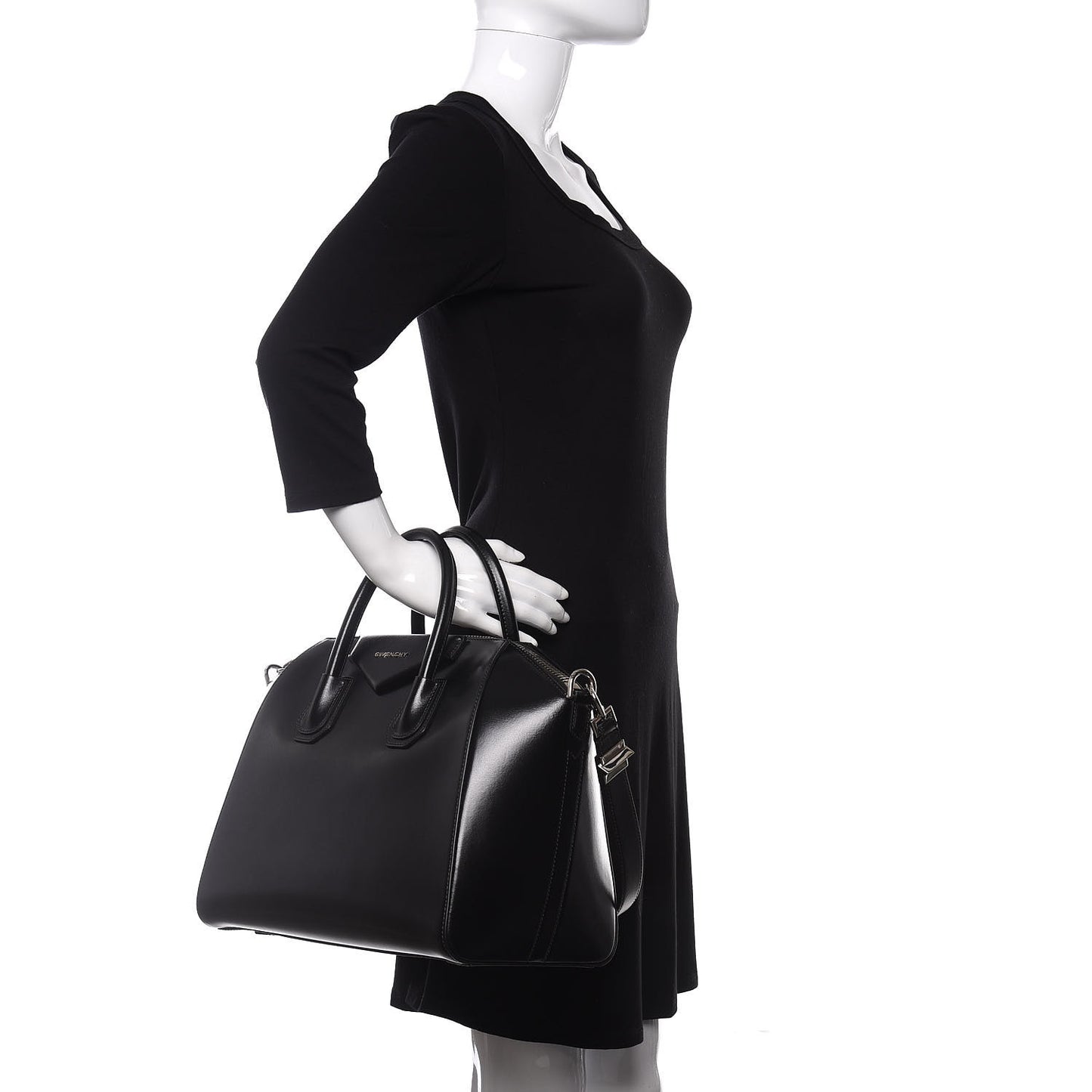 Shiny Lord Calfskin Medium Antigona Black