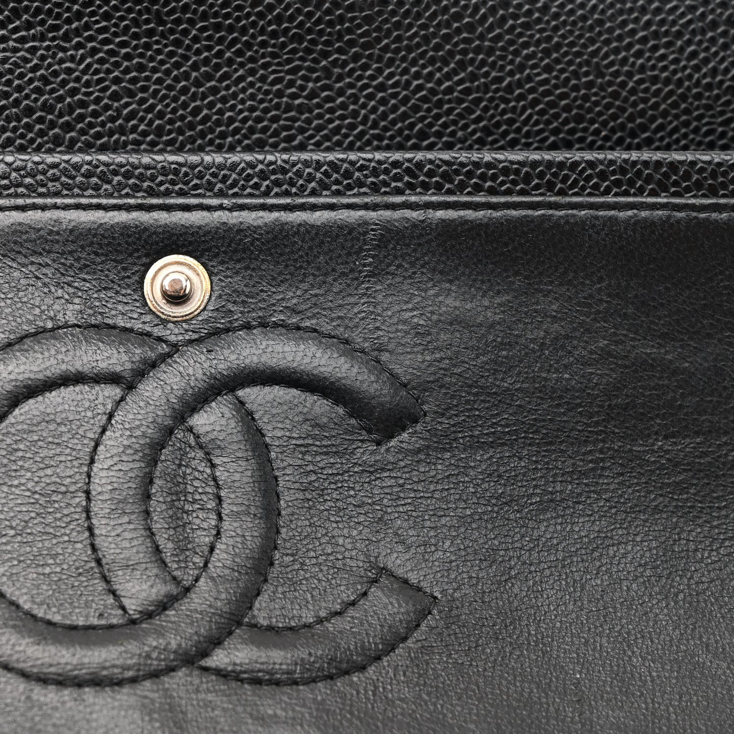 Caviar Quilted Medium Double Flap Black