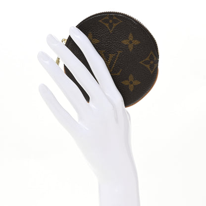 Louis Vuitton Monogram Round Coin Purse 2 of 8