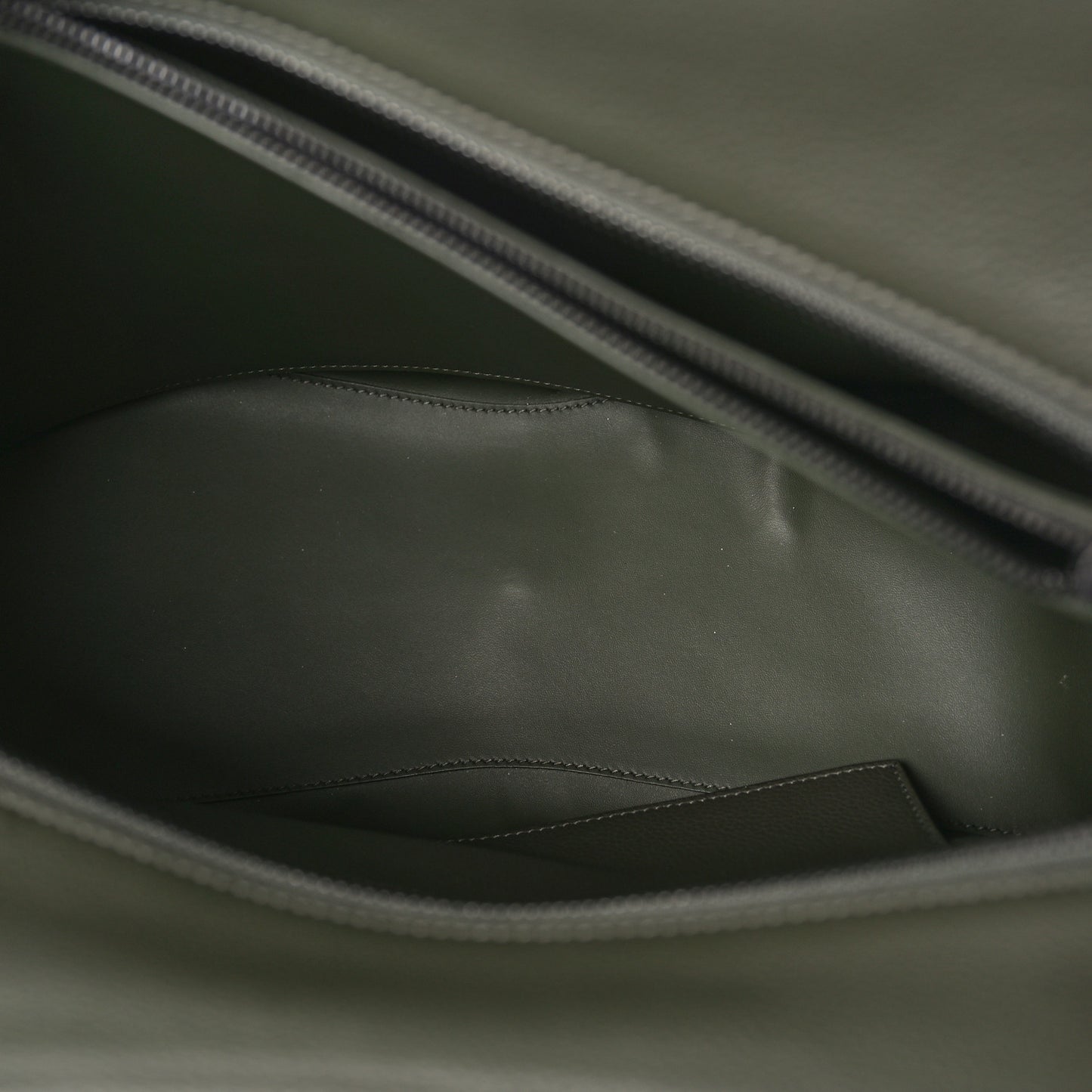 Grained Calfskin Neo Classic Silver Hardware Medium City Khaki