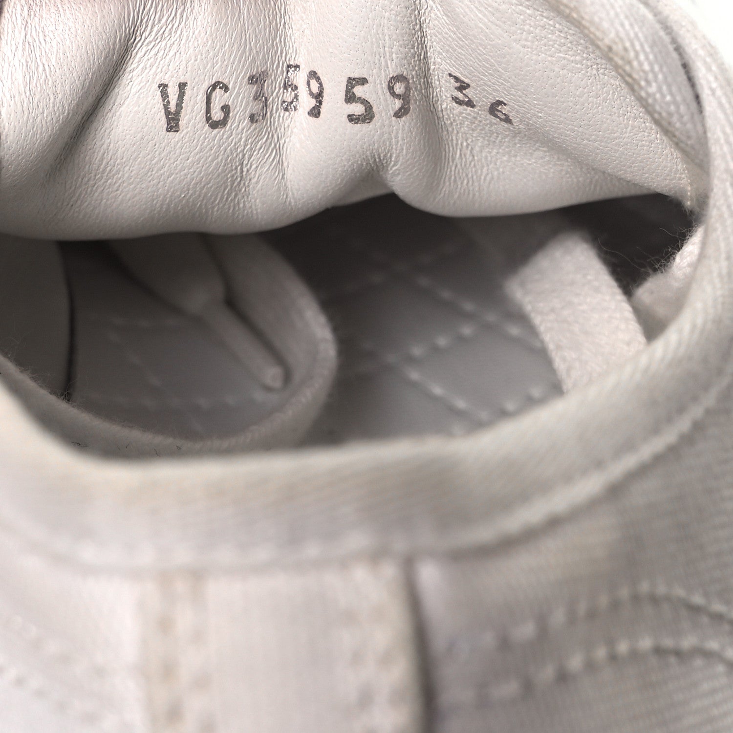 Chanel Fabric Low Top Sneakers 36 White 9 of 11