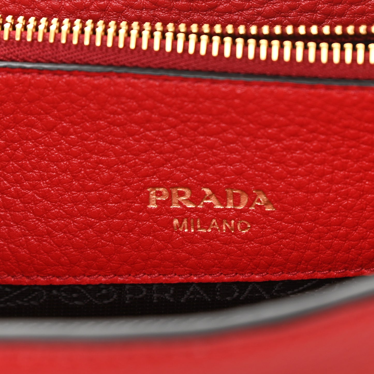 Vitello Phenix Top Handle Bag Rosso
